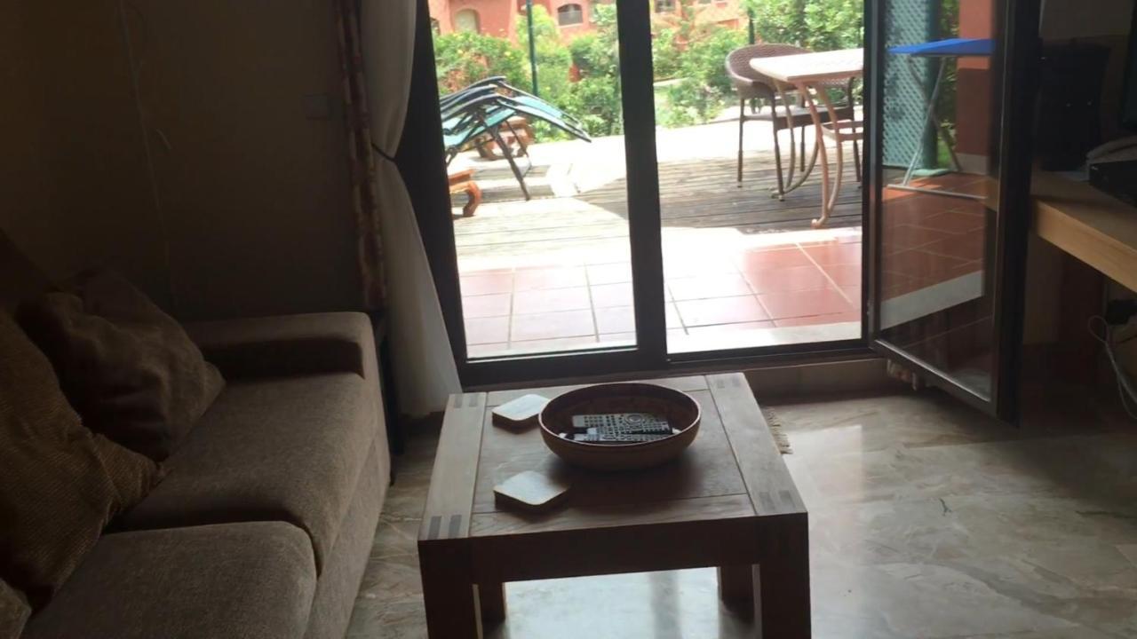 Luxury 2-Bedrooms & Bathrooms Estepona Apartment Dış mekan fotoğraf