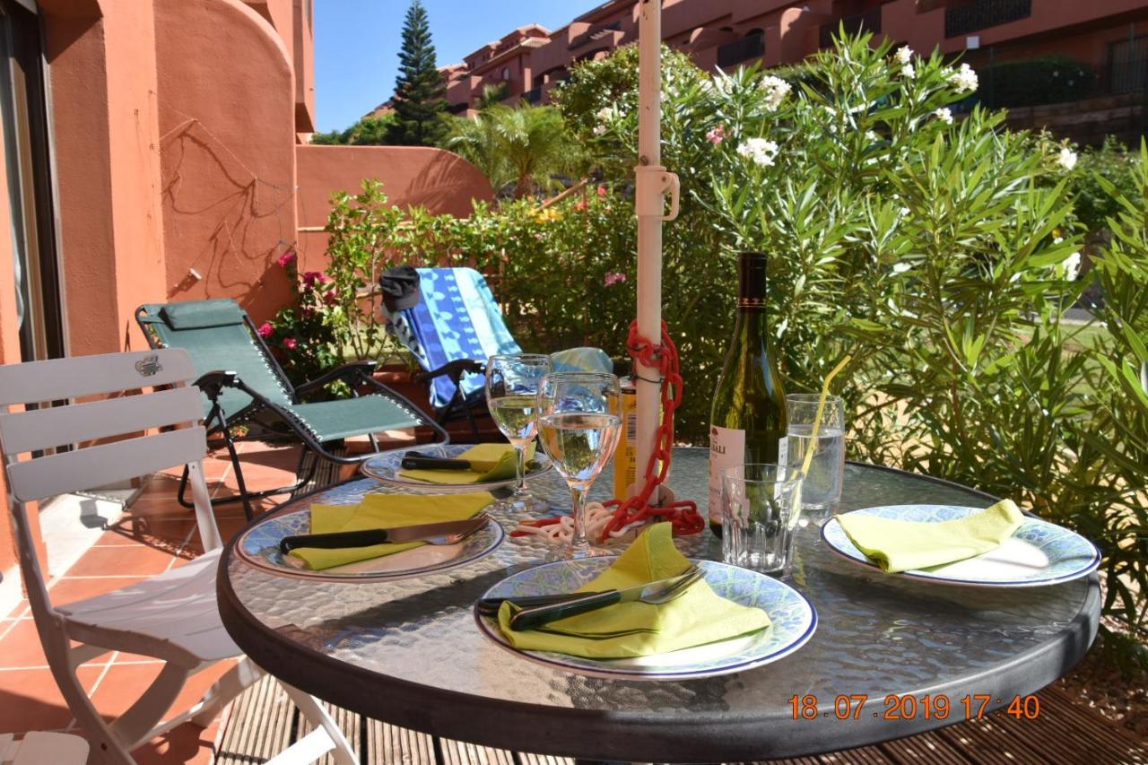 Luxury 2-Bedrooms & Bathrooms Estepona Apartment Dış mekan fotoğraf