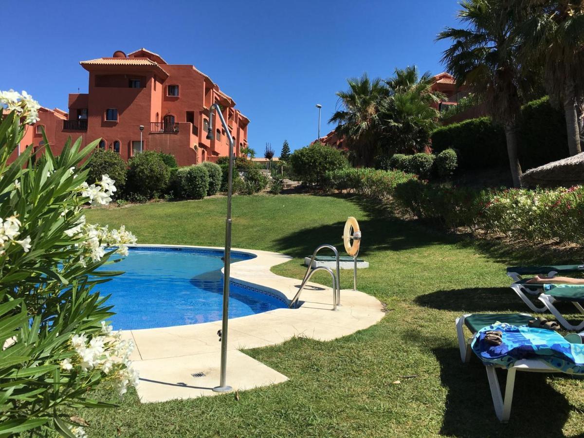 Luxury 2-Bedrooms & Bathrooms Estepona Apartment Dış mekan fotoğraf