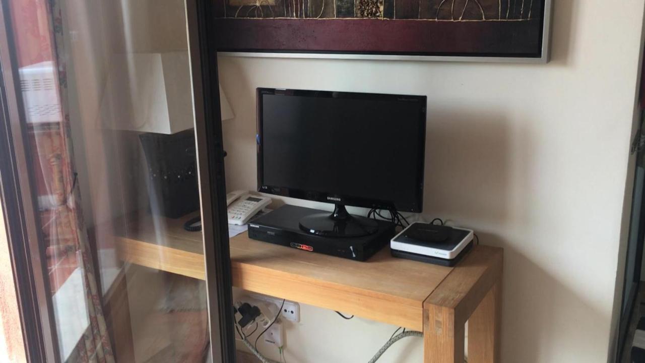 Luxury 2-Bedrooms & Bathrooms Estepona Apartment Dış mekan fotoğraf